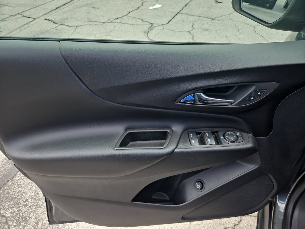Certified 2020 Chevrolet Equinox LT AWD/4WD image 11