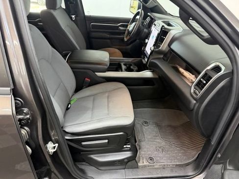 Used 2024 RAM 1500 Big Horn AWD/4WD image 36