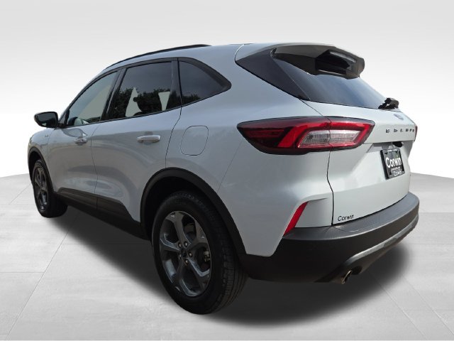 Used 2025 Ford Escape ST-Line Select AWD/4WD image 10