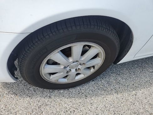 Used 2003 Toyota Camry V6 image 9