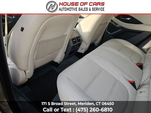 Used 2020 Jaguar E-PACE SE image 44