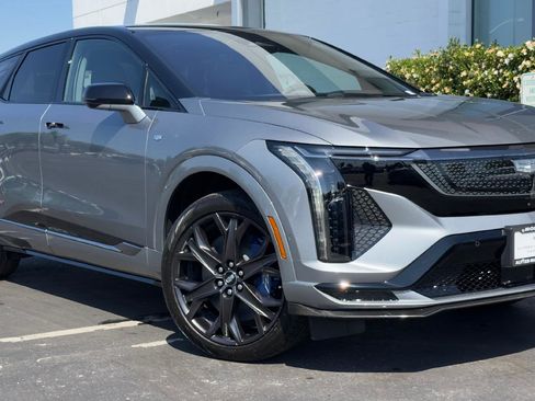 New 2026 Cadillac Optiq V AWD/4WD image 1