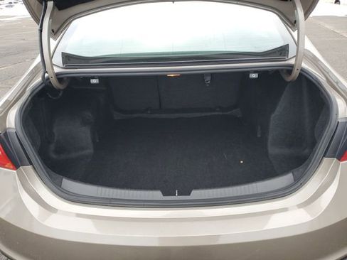 Used 2023 Chevrolet Malibu LT image 24