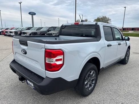 New 2026 Ford Maverick XLT w/ XLT Luxury Package AWD/4WD image 2