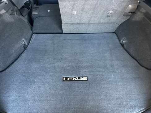 Used 2023 Lexus RZ 450e Premium w/ Technology Package image 17