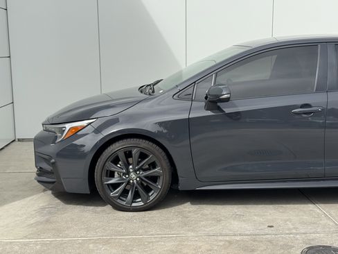 Used 2024 Toyota Corolla SE image 5