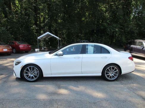 Used 2023 Mercedes-Benz E 350 Sedan image 8