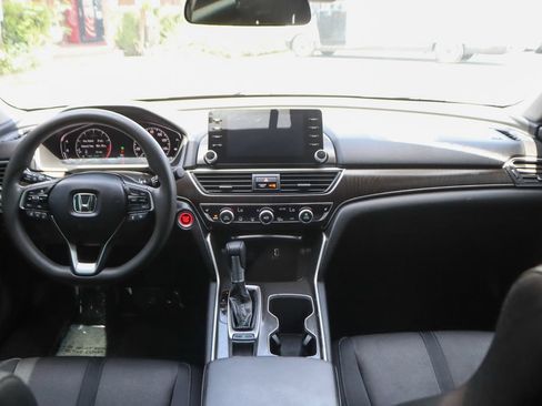 Used 2020 Honda Accord EX image 23