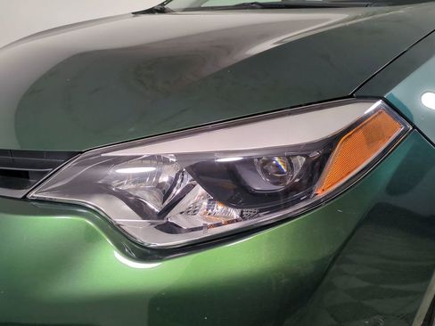 Used 2015 Toyota Corolla LE image 10