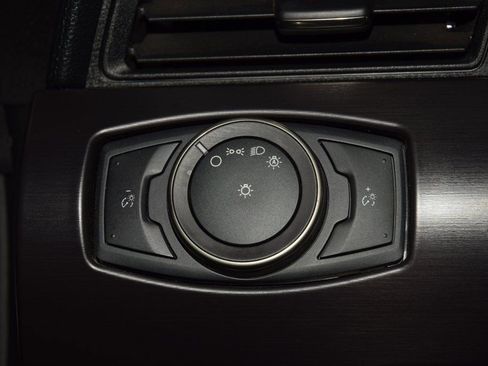 Used 2017 Ford Mustang Shelby GT350 RWD image 38