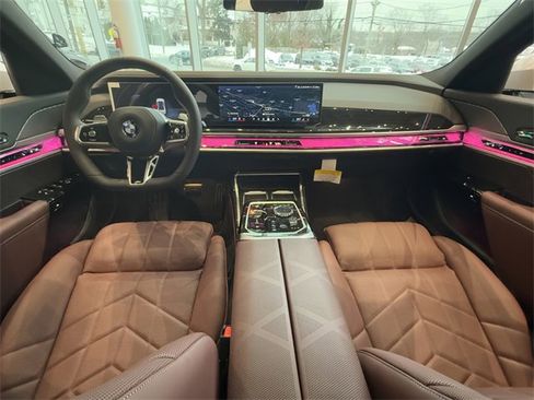 New 2026 BMW 740i xDrive 740i xDrive w/ Executive Package image 9