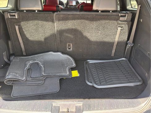 Used 2021 Toyota Highlander XSE FWD image 49