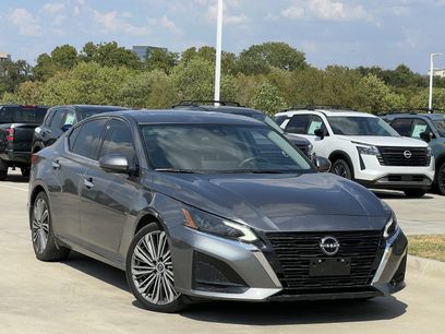 Used 2023 Nissan Altima 2.5 SL
