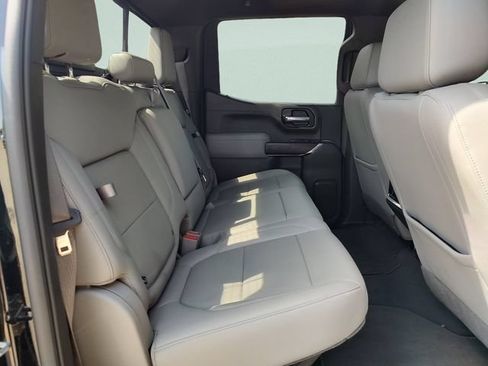 Used 2021 GMC Sierra 1500 SLT AWD/4WD image 30