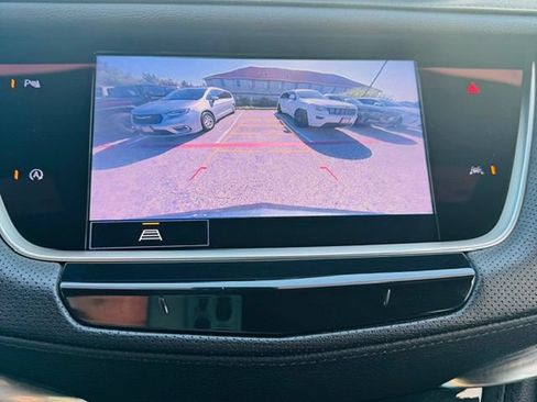 Used 2022 Cadillac XT6 Luxury AWD/4WD image 23
