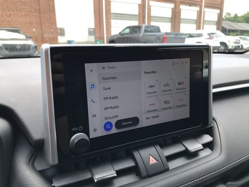Certified 2025 Toyota RAV4 LE AWD/4WD image 18