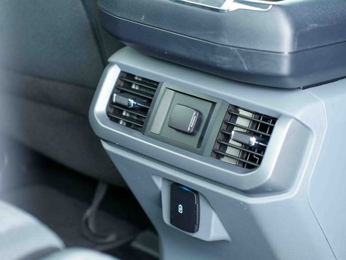 Used 2022 Ford F150 XLT w/ XTR Package image 21