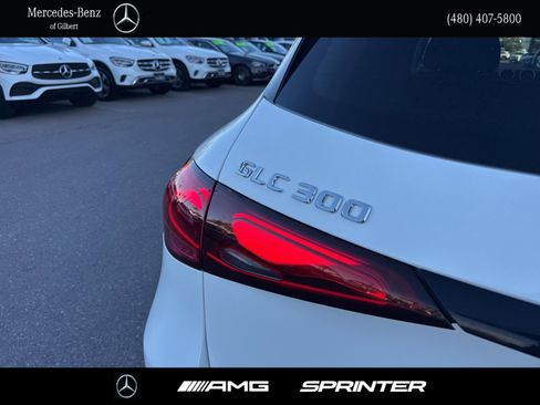 Certified 2024 Mercedes-Benz GLC 300 image 6