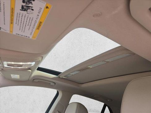 Used 2021 Mercedes-Benz GLE 450 4MATIC image 16