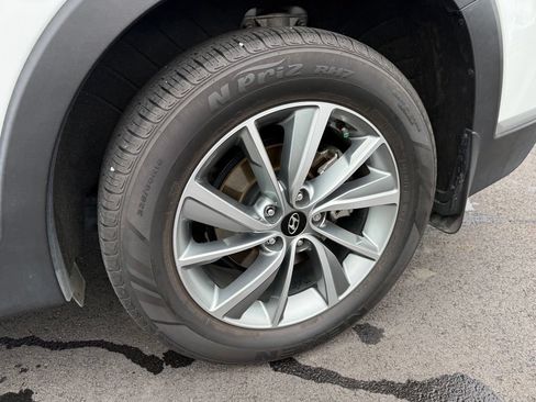 Used 2019 Hyundai Santa Fe SEL FWD image 31