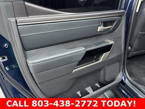 Used 2024 Toyota Tundra Limited image 11
