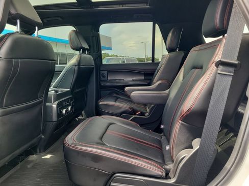 Used 2021 Ford Expedition Limited RWD image 26