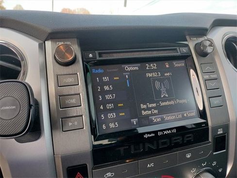 Used 2018 Toyota Tundra SR5 image 28