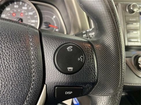 Used 2015 Toyota RAV4 XLE image 17