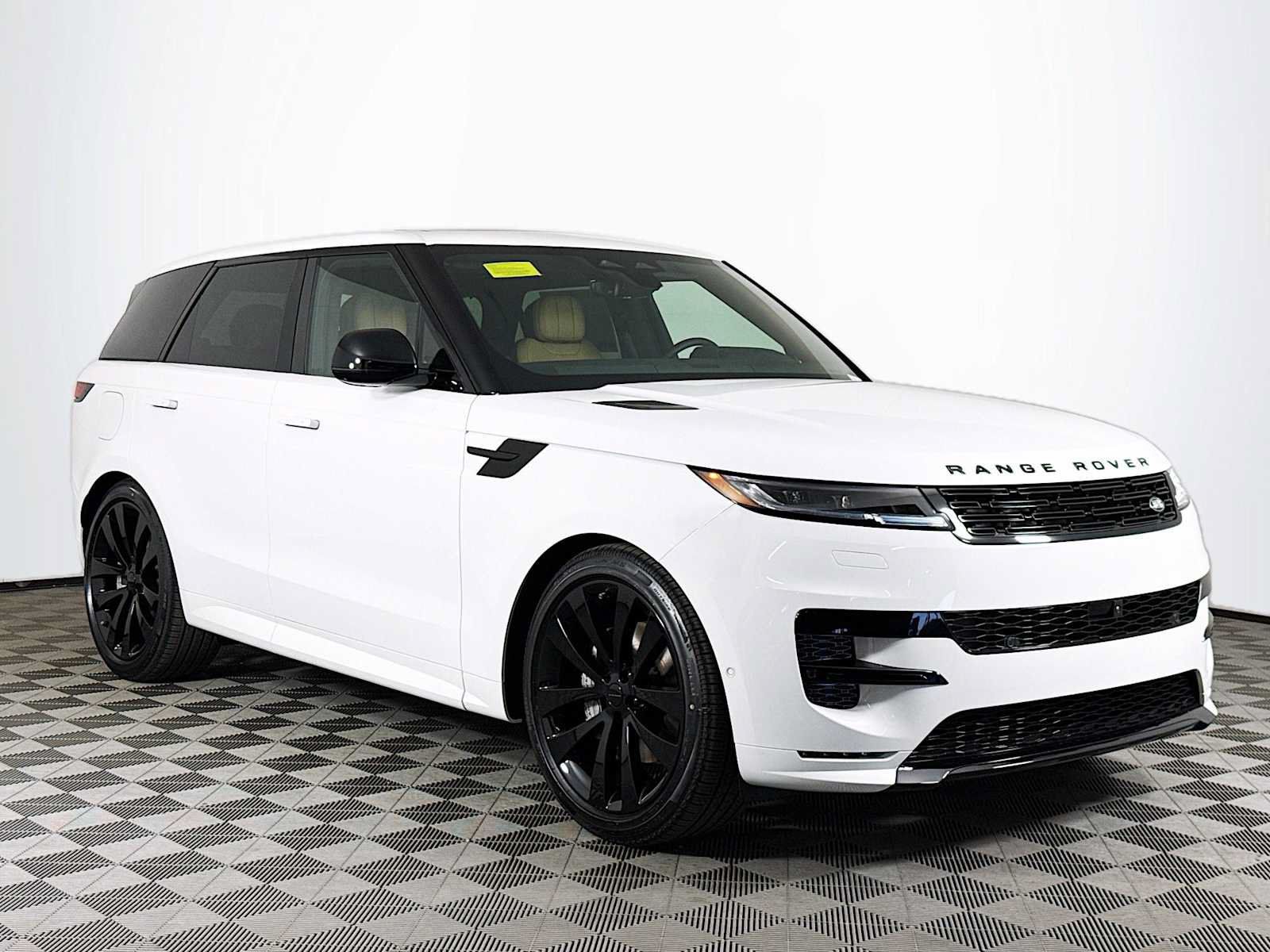 New 2026 Land Rover Range Rover Sport Dynamic SE AWD/4WD image 3