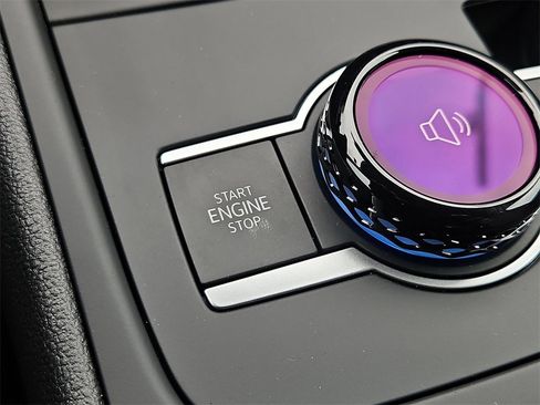 New 2025 Volkswagen Tiguan S image 11