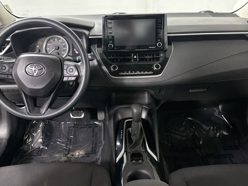 Used 2022 Toyota Corolla LE FWD image 17