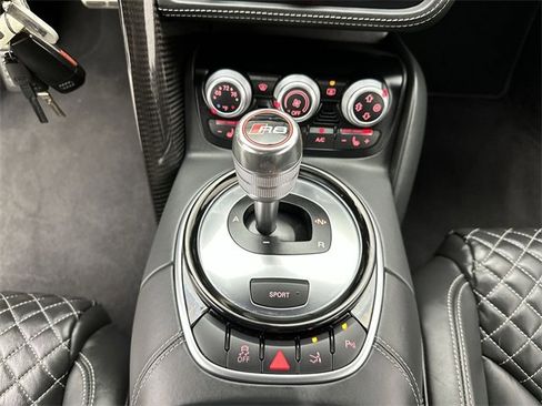 Used 2014 Audi R8 V10 plus image 20