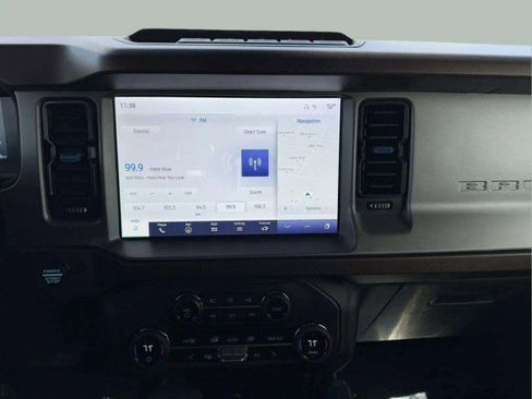 Used 2023 Ford Bronco Outer Banks w/ Sasquatch Package AWD/4WD image 13