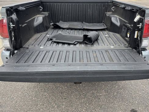 Used 2021 Toyota Tacoma TRD Sport w/ TRD Premium Sport Package image 9