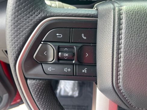 Used 2025 Toyota Tundra Limited AWD/4WD image 13