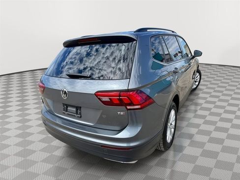 Used 2018 Volkswagen Tiguan S FWD image 7