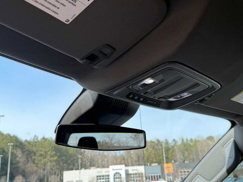 Used 2024 Chevrolet Silverado 1500 RST image 23