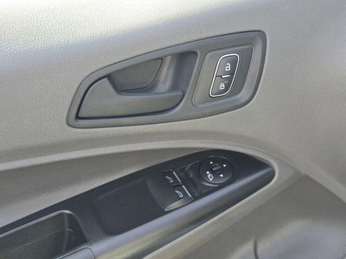 Used 2022 Ford Transit Connect XL FWD image 26