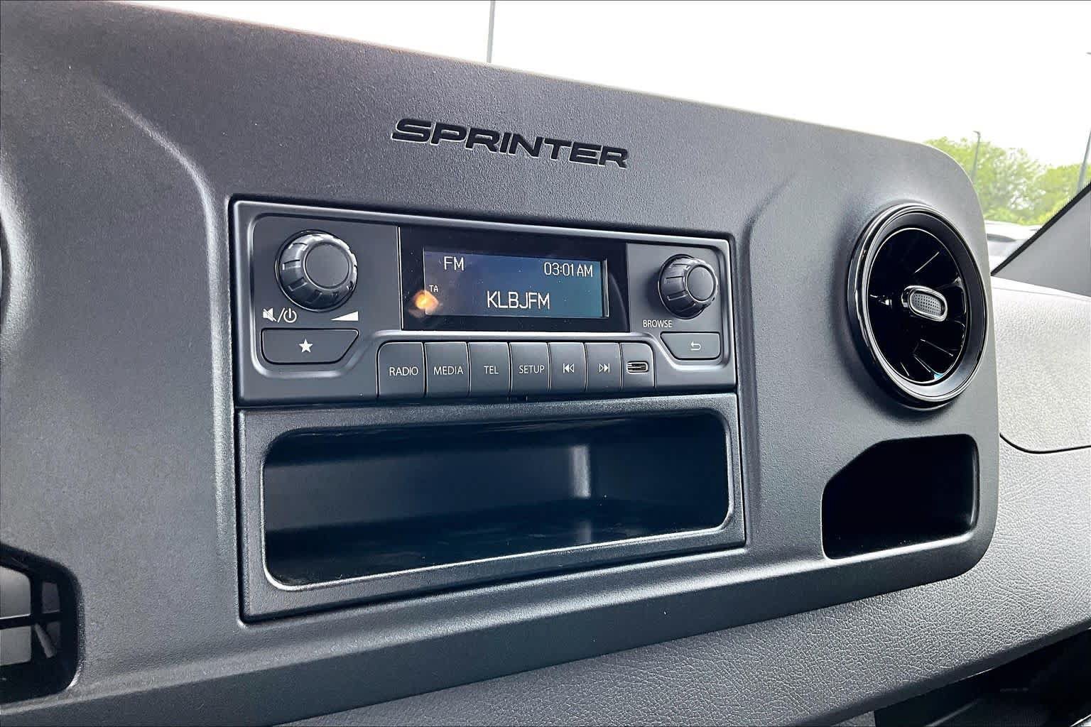 Used 2026 Mercedes-Benz Sprinter 2500 image 18