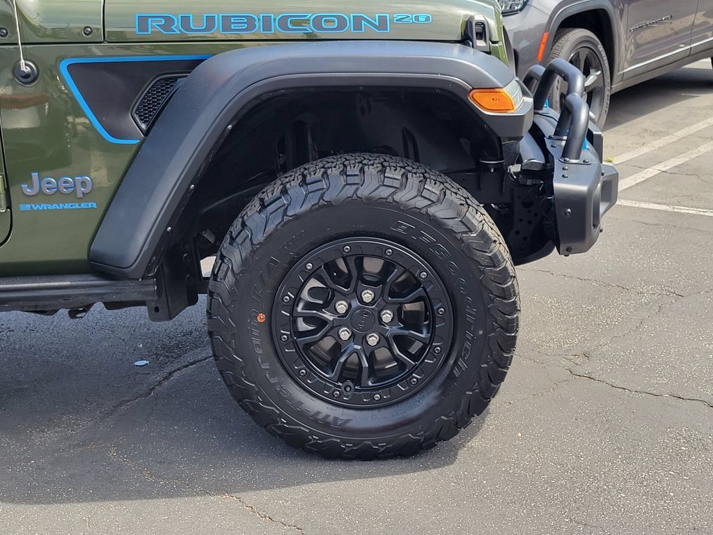 Used 2023 Jeep Wrangler Unlimited Rubicon 4xe AWD/4WD image 29