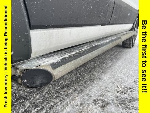 Used 2023 Ford Transit 250 Low Roof AWD w/ Exterior Upgrade Package image 31