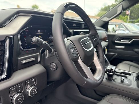 New 2026 GMC Sierra 1500 Denali AWD/4WD image 13