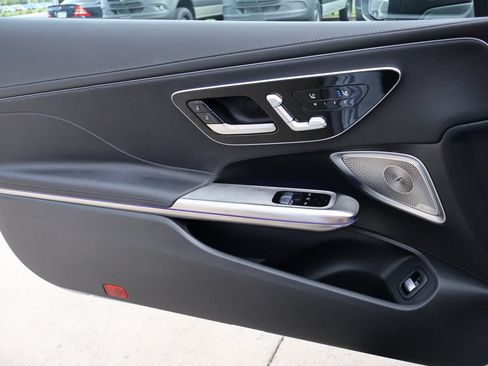 Certified 2024 Mercedes-Benz CLE 300 4MATIC Coupe image 54
