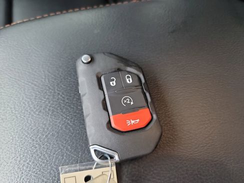 Used 2022 Jeep Gladiator Mojave w/ LED Lighting Group image 23