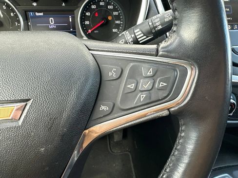 Used 2019 Chevrolet Equinox LT AWD/4WD image 41