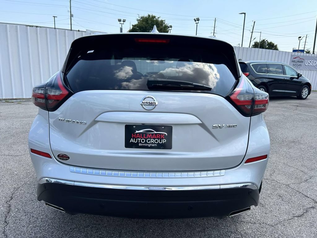 Used 2019 Nissan Murano SV w/ Premium Package AWD/4WD image 3