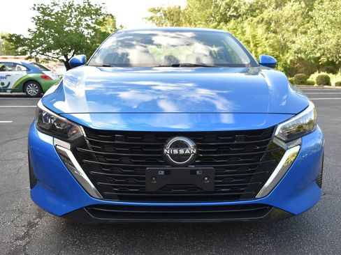 Used 2024 Nissan Sentra SV FWD image 5