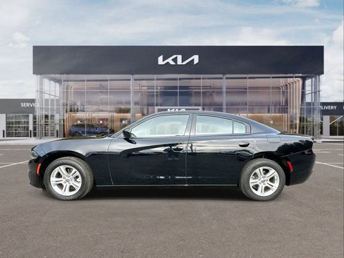 Used 2022 Dodge Charger SXT image 5