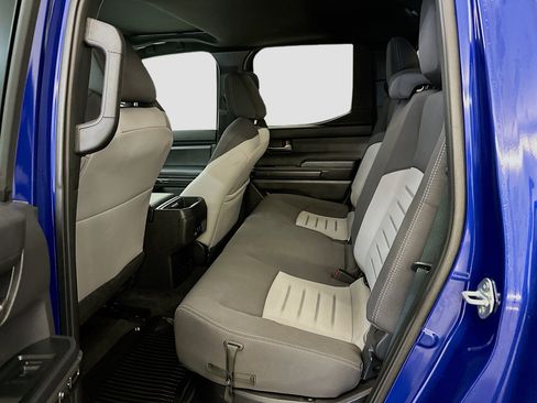 Used 2024 Toyota Tacoma TRD Sport w/ TRD Sport Upgrade Package image 29