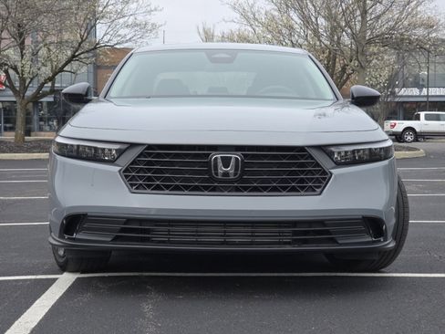 Certified 2025 Honda Accord SE image 14